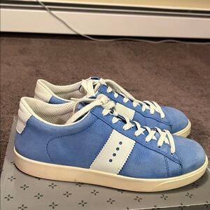GUC, ECCO SUEDE STREET LITE RETRO COURT SNEAKERS, BLUE SIZE 38 FITS LIKE 7.5